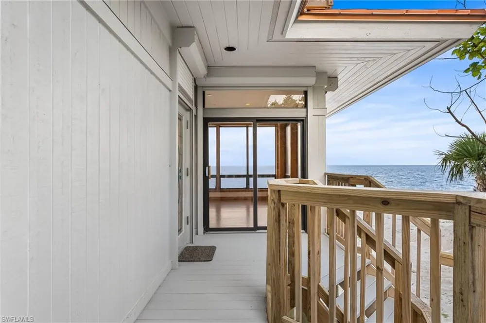 406 Gulf Bend Drive Captiva, FL 33924