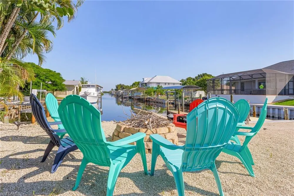 7380 Barrancas Avenue Bokeelia, FL 33922