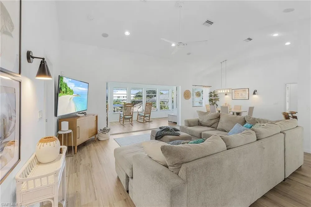 7380 Barrancas Avenue Bokeelia, FL 33922