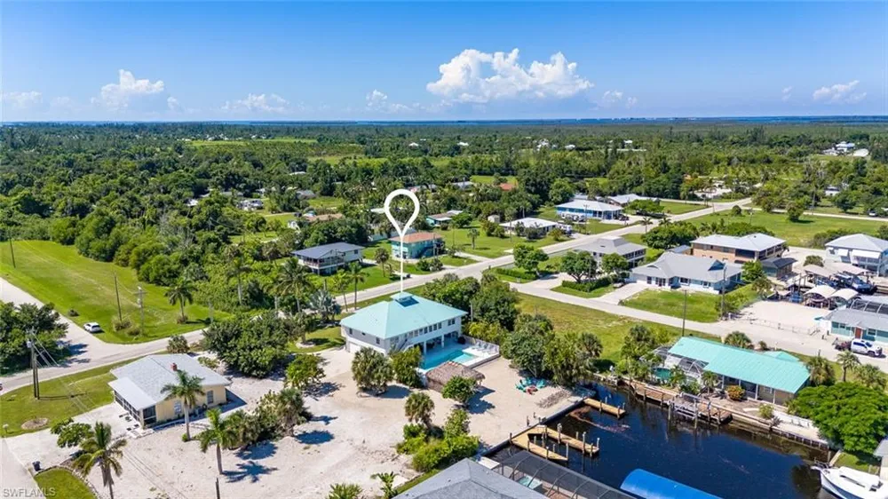 7380 Barrancas Avenue Bokeelia, FL 33922