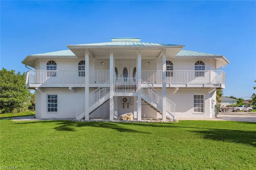 7380 Barrancas Avenue Bokeelia, FL 33922