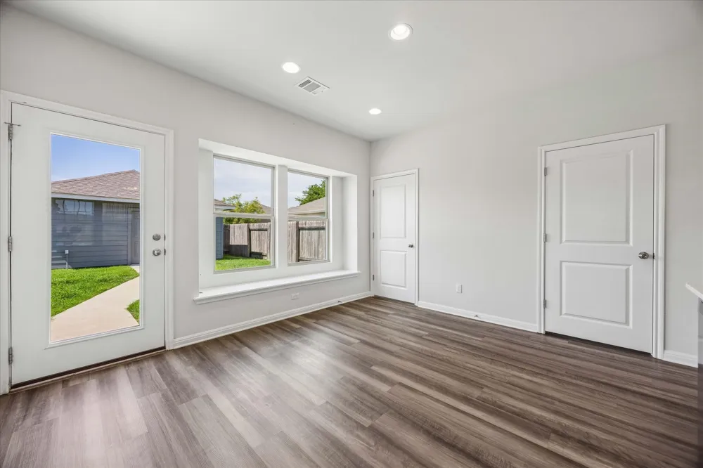 2832 Hopi Path Leander, TX 78641