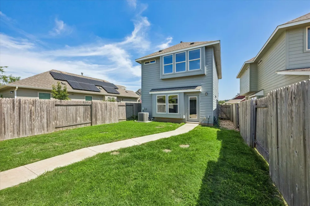 2832 Hopi Path Leander, TX 78641