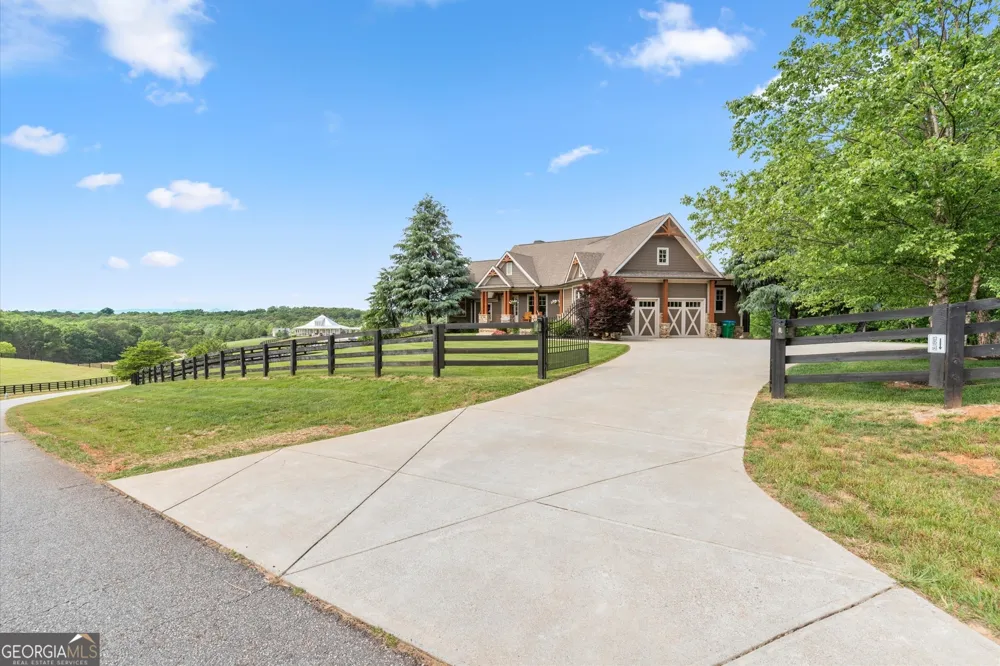 120 Grandview DR Ball Ground, GA 30107
