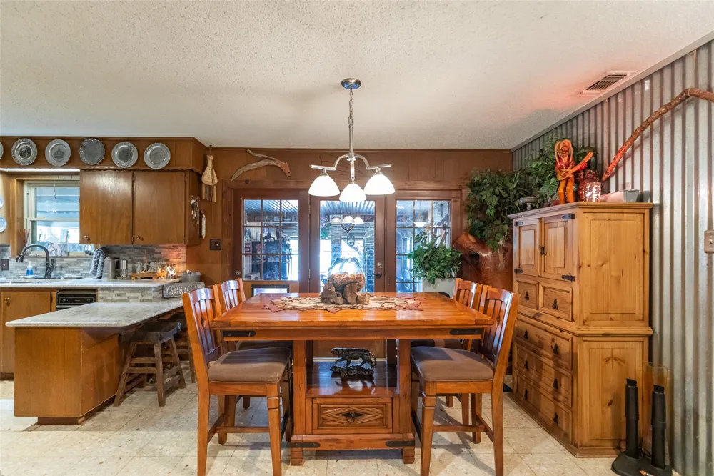 1800 Avenue F Haskell, TX 79521