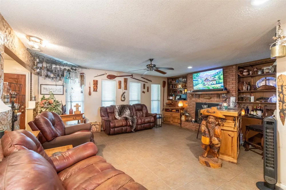 1800 Avenue F Haskell, TX 79521