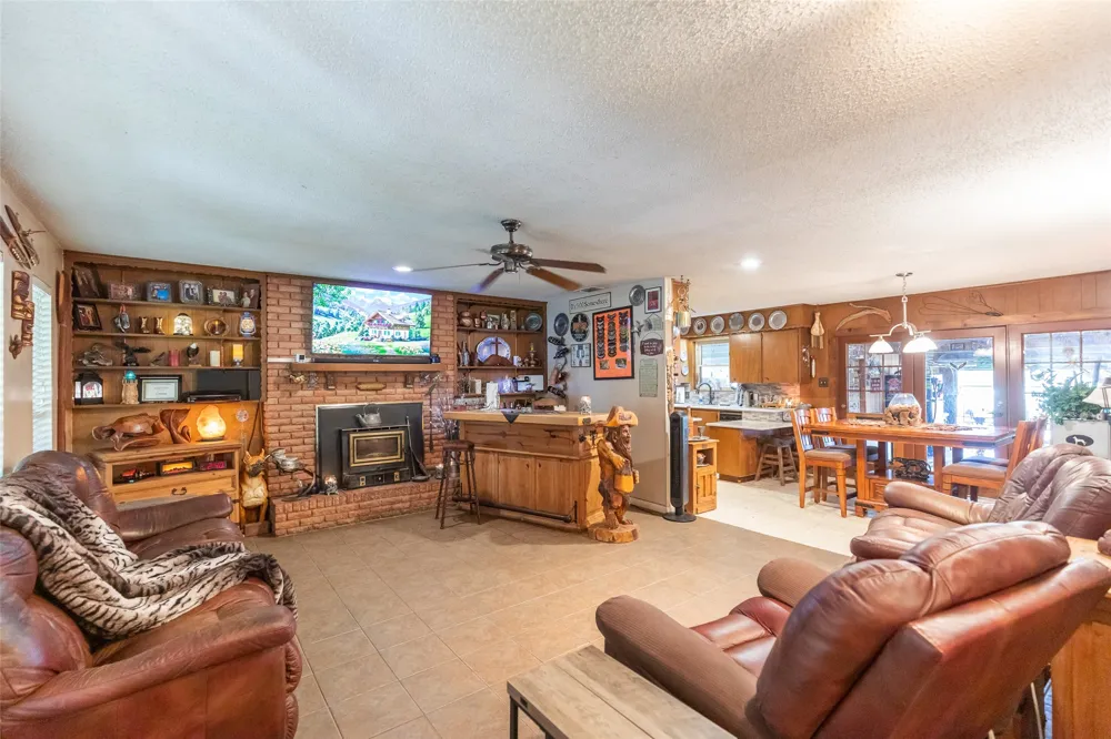 1800 Avenue F Haskell, TX 79521