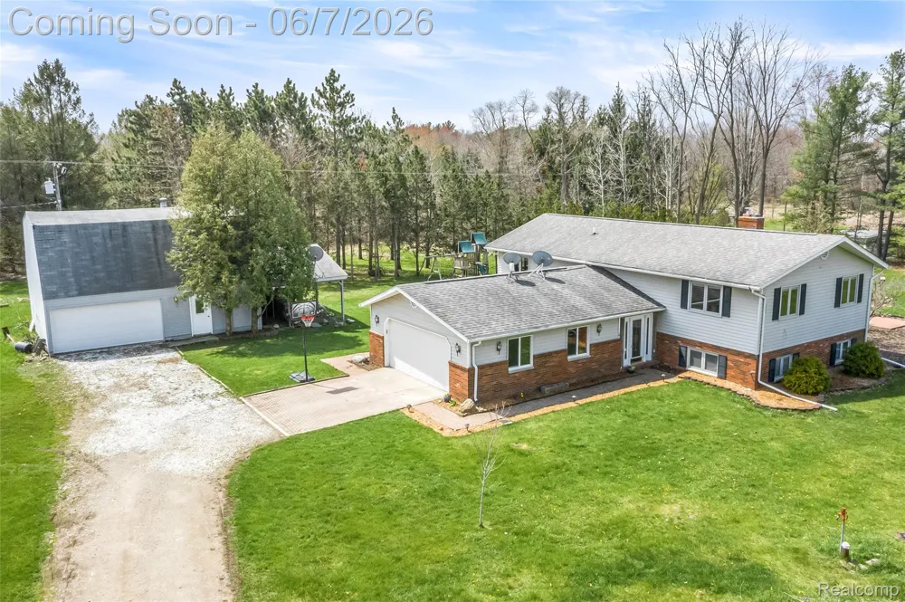15395 Osius Road Lyndon Township, MI 48118