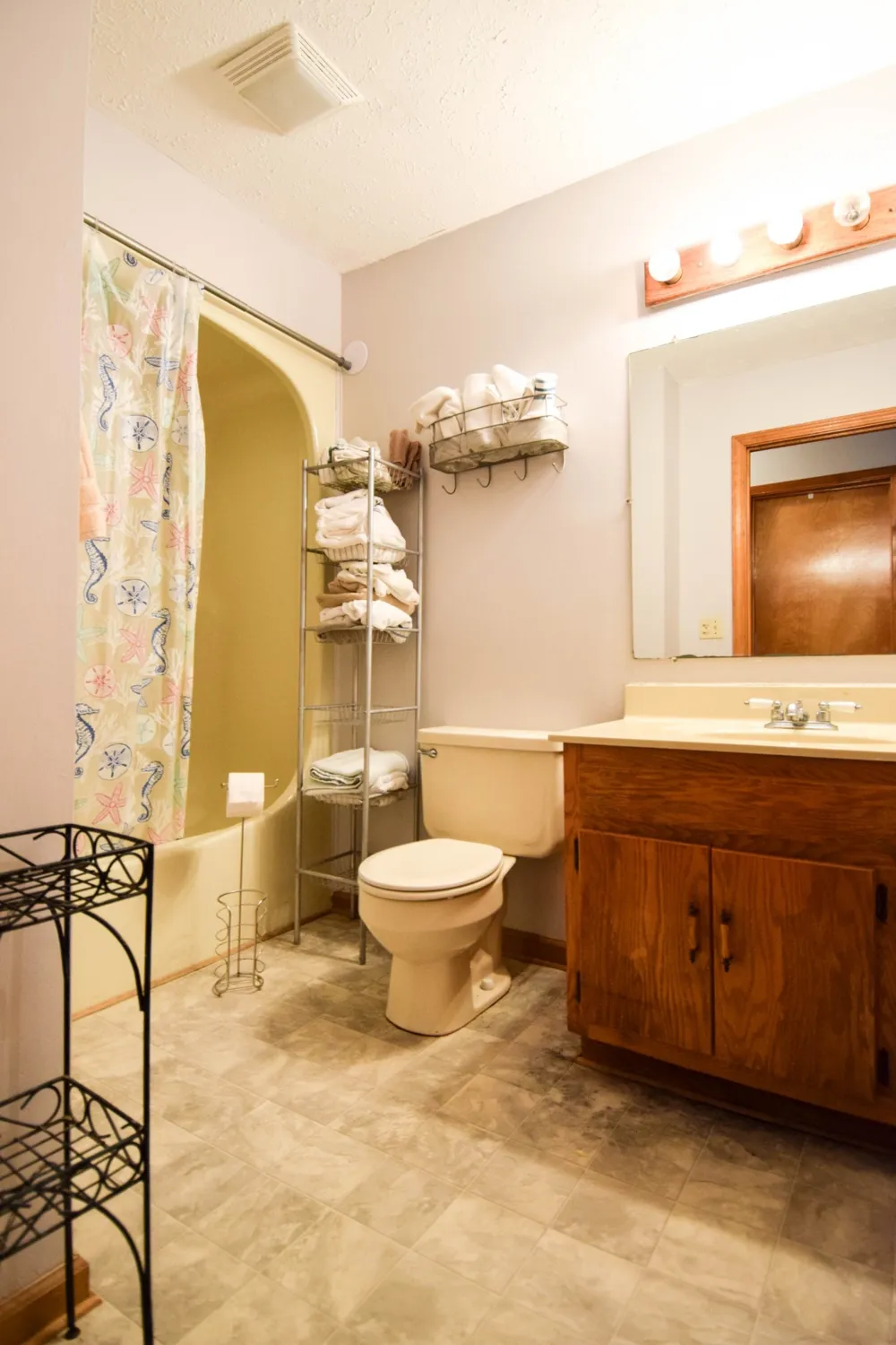 135 Old Hwy 52W Portland, TN 37148