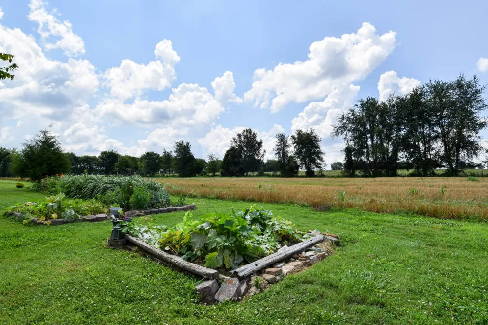 135 Old Hwy 52W Portland, TN 37148