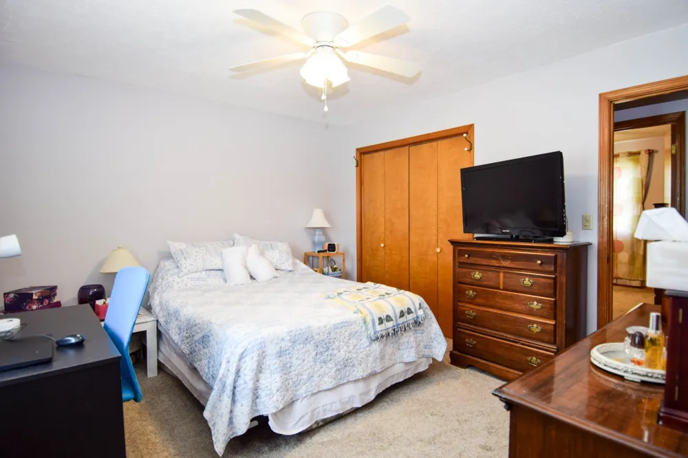 135 Old Hwy 52W Portland, TN 37148
