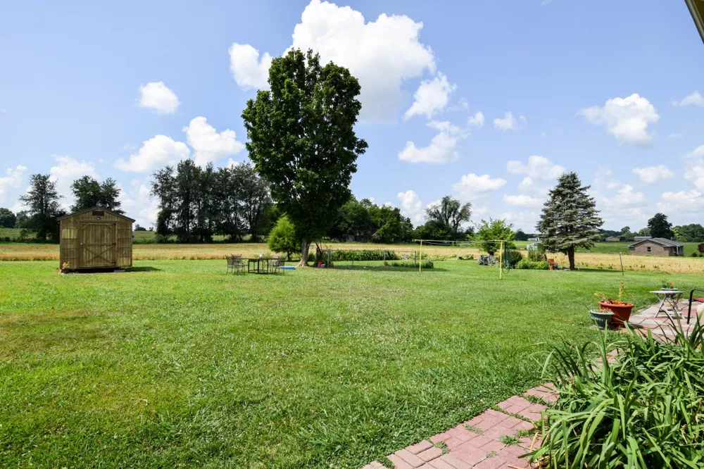 135 Old Hwy 52W Portland, TN 37148