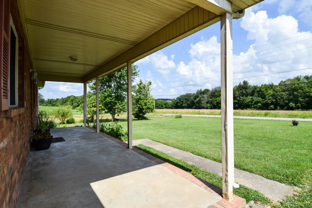 135 Old Hwy 52W Portland, TN 37148
