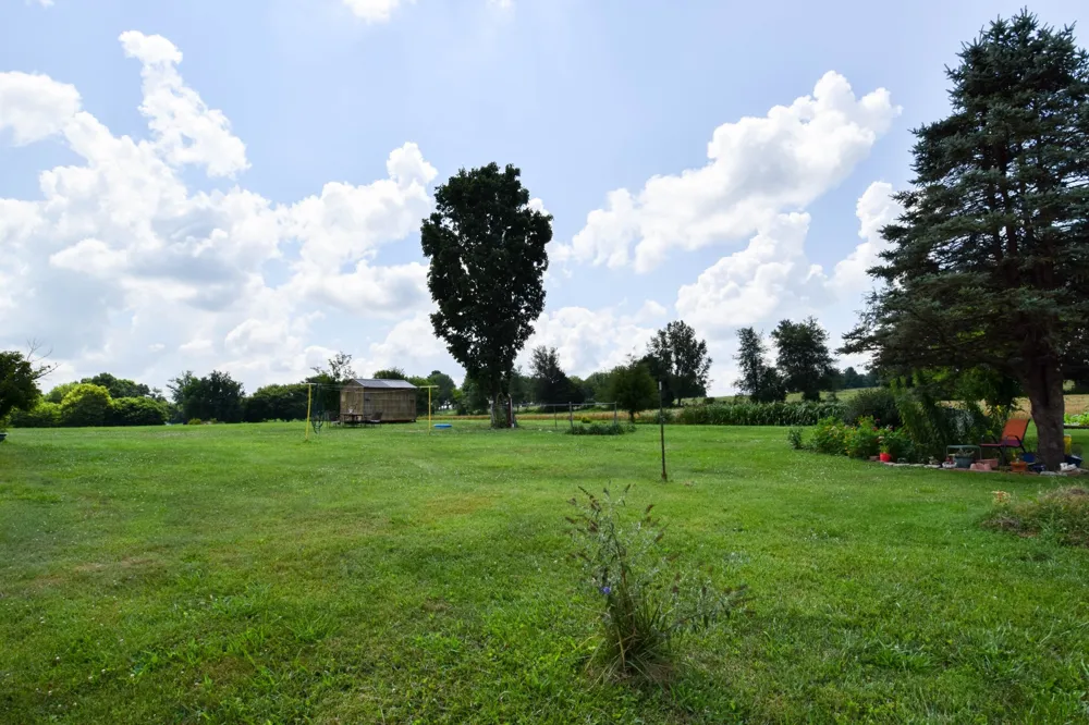 135 Old Hwy 52W Portland, TN 37148
