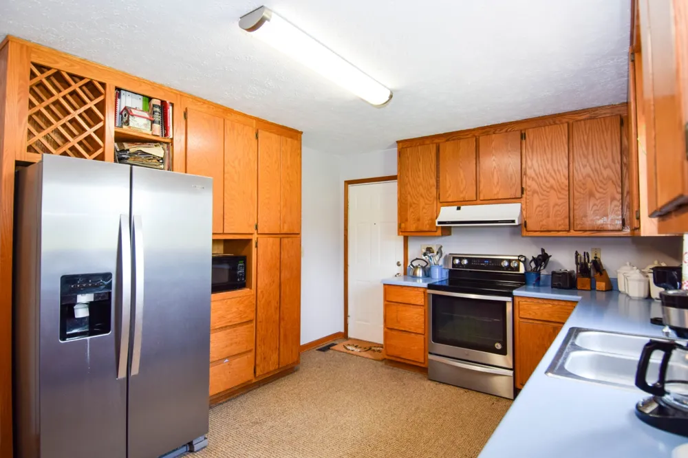 135 Old Hwy 52W Portland, TN 37148