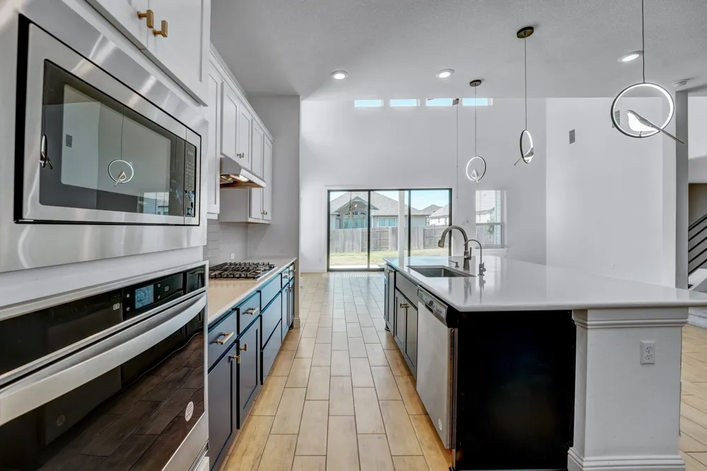 4225 BASILONE DRIVE Pflugerville, TX 78660