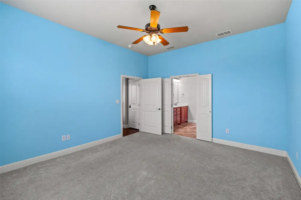 106 King Arthur Court Glen Rose, TX 76043
