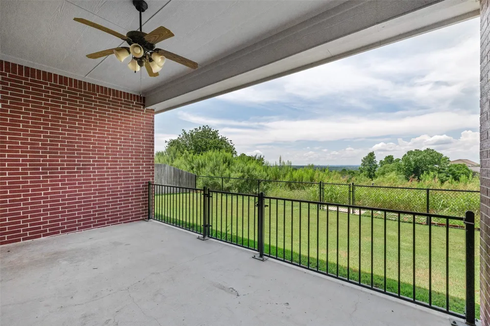 106 King Arthur Court Glen Rose, TX 76043