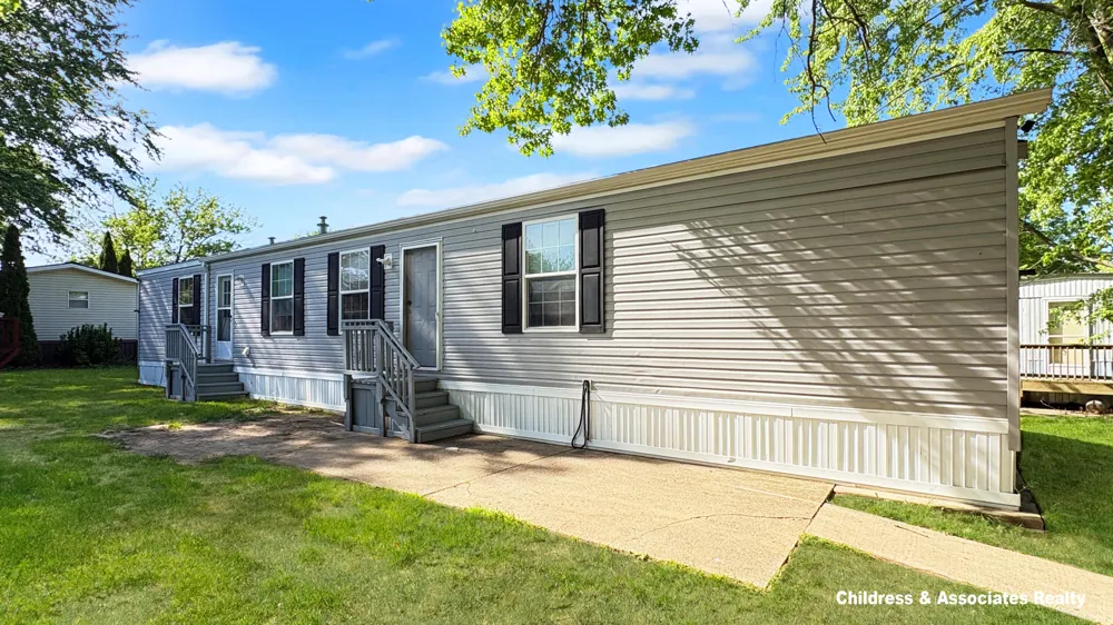 6593 Cobbler Court SE Caledonia Township, MI 49316