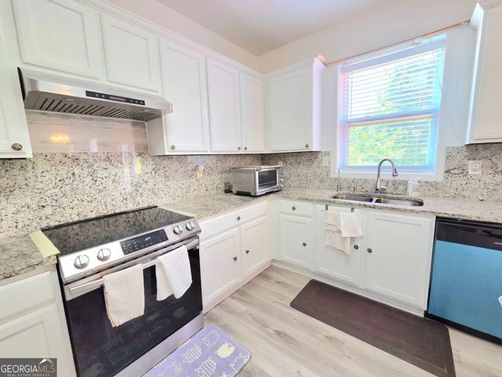 1140 Foxcroft DR Morrow, GA 30260