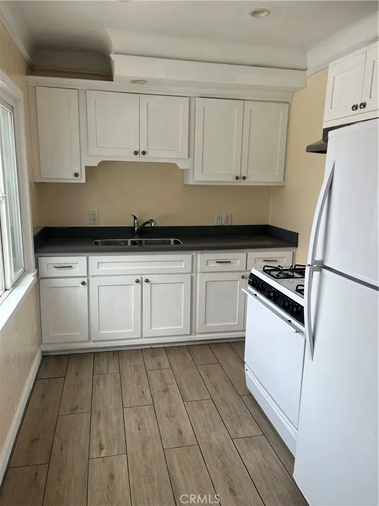 612 E 87th #614 1/2 Los Angeles, CA 90002