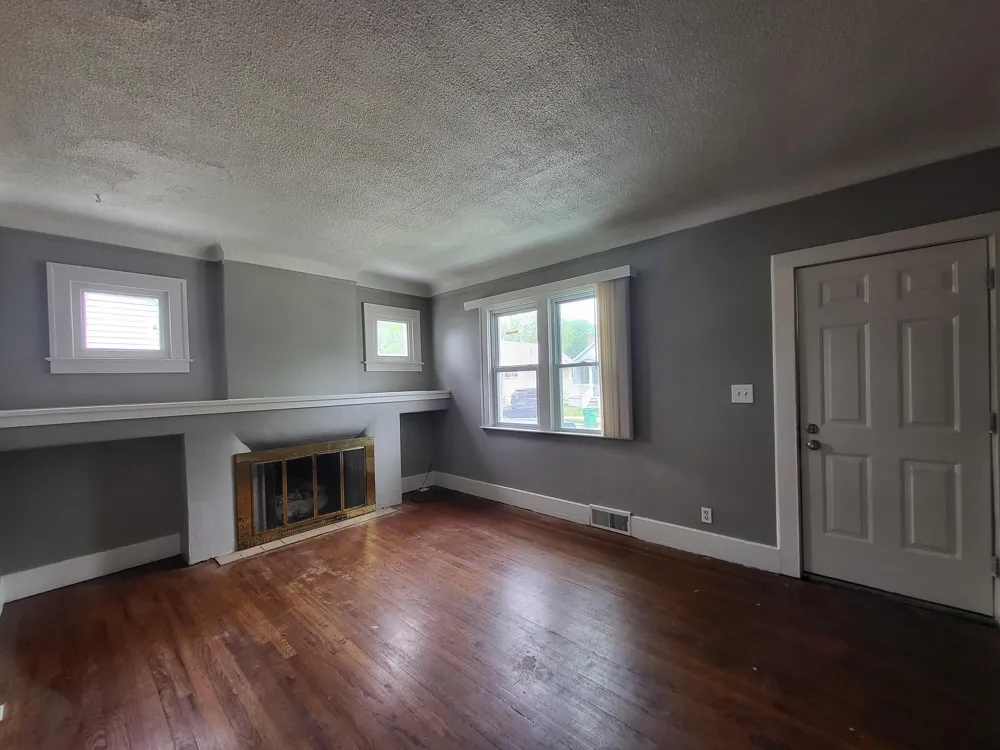 21769 Donald Avenue Eastpointe, MI 48021