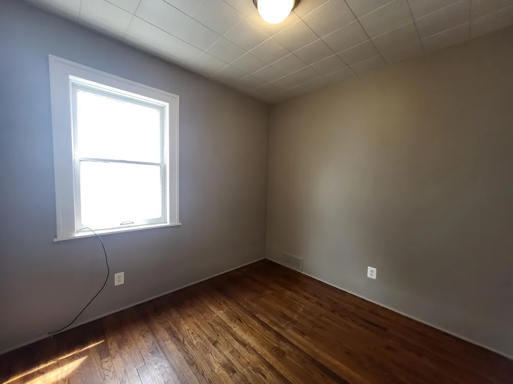 21769 Donald Avenue Eastpointe, MI 48021