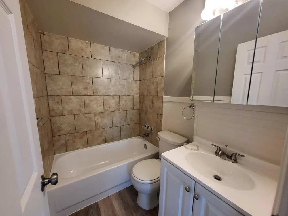 21769 Donald Avenue Eastpointe, MI 48021