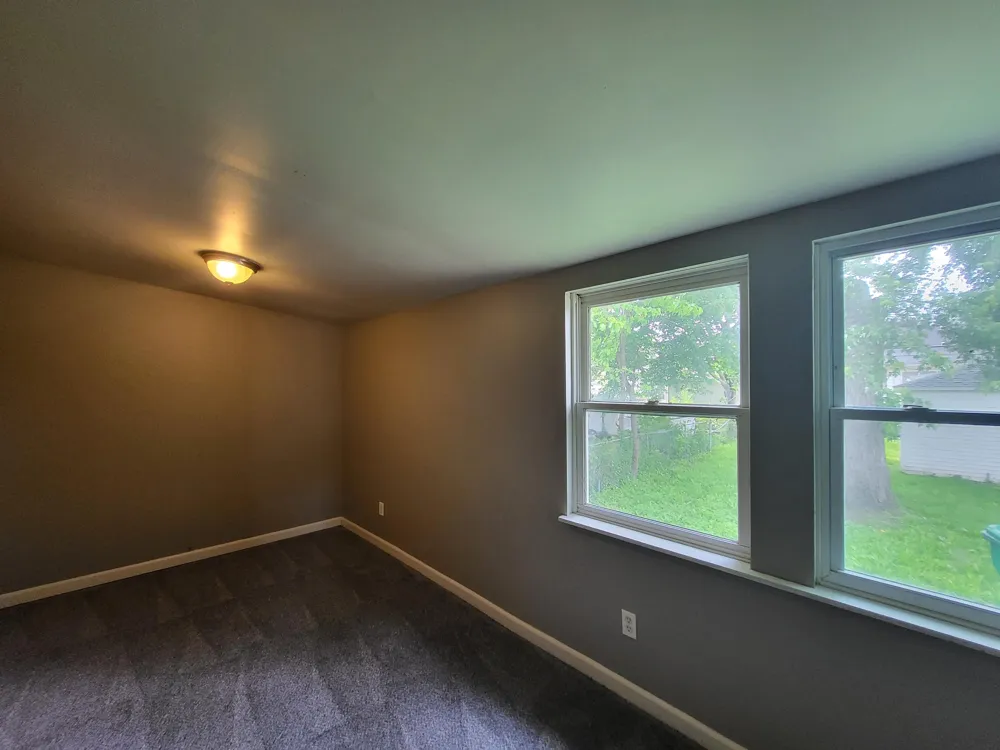 21769 Donald Avenue Eastpointe, MI 48021