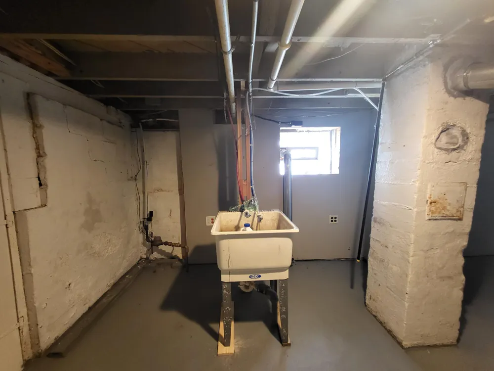 21769 Donald Avenue Eastpointe, MI 48021