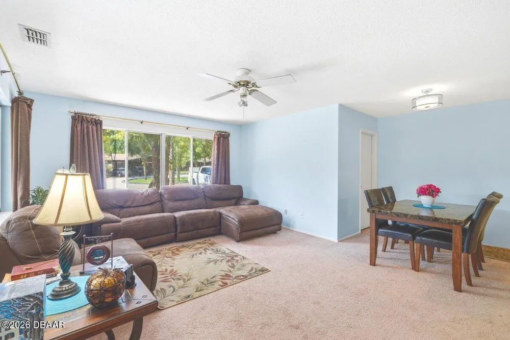 32 Summer Trees Road Port Orange, FL 32128