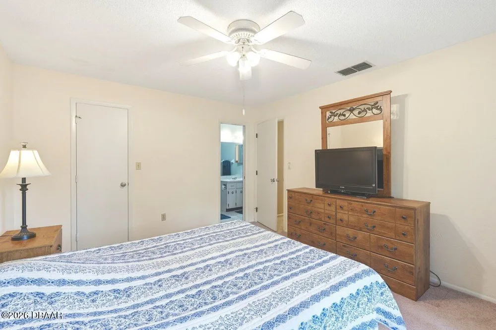 32 Summer Trees Road Port Orange, FL 32128