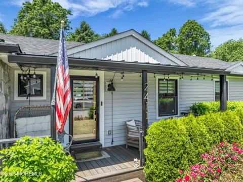 2411 Fairview Drive