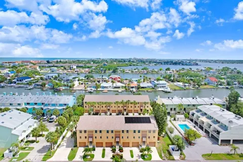 314 WINDRUSH BOULEVARD #12