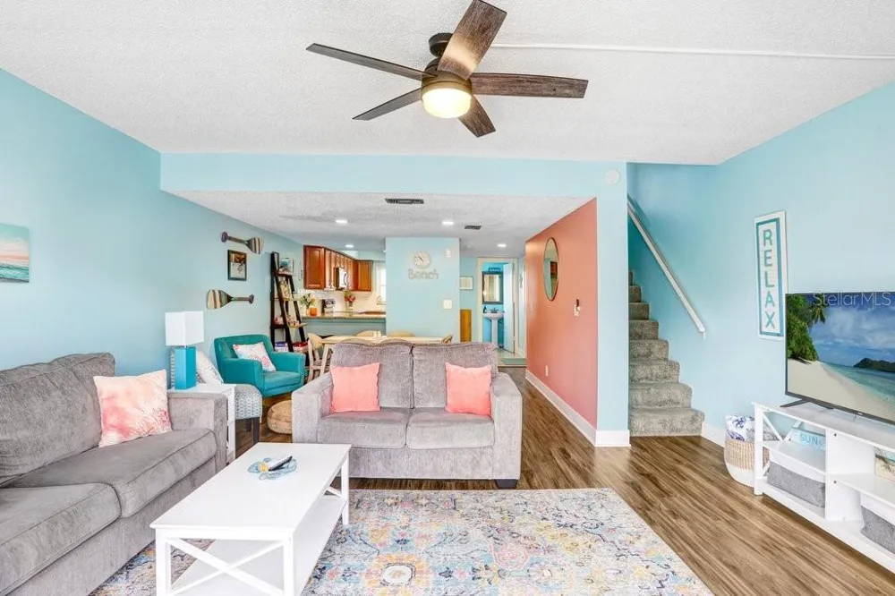 314 WINDRUSH BOULEVARD #12 Indian Rocks Beach, FL 33785