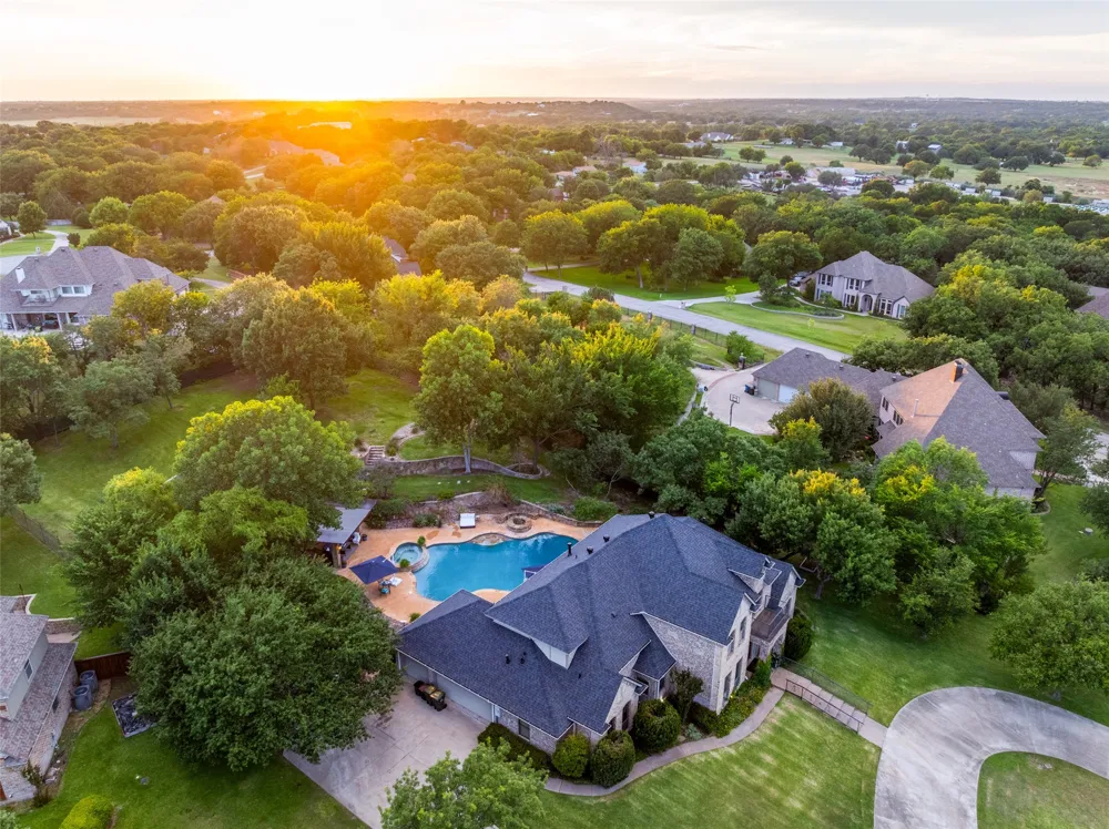 114 Southwest Drive Aledo, TX 76008