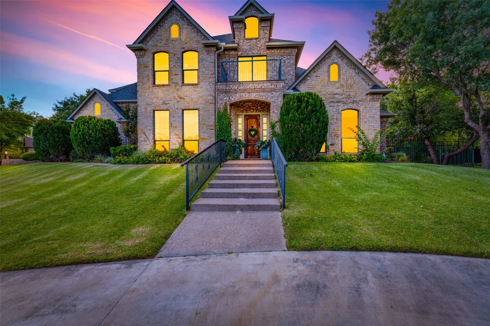 114 Southwest Drive Aledo, TX 76008
