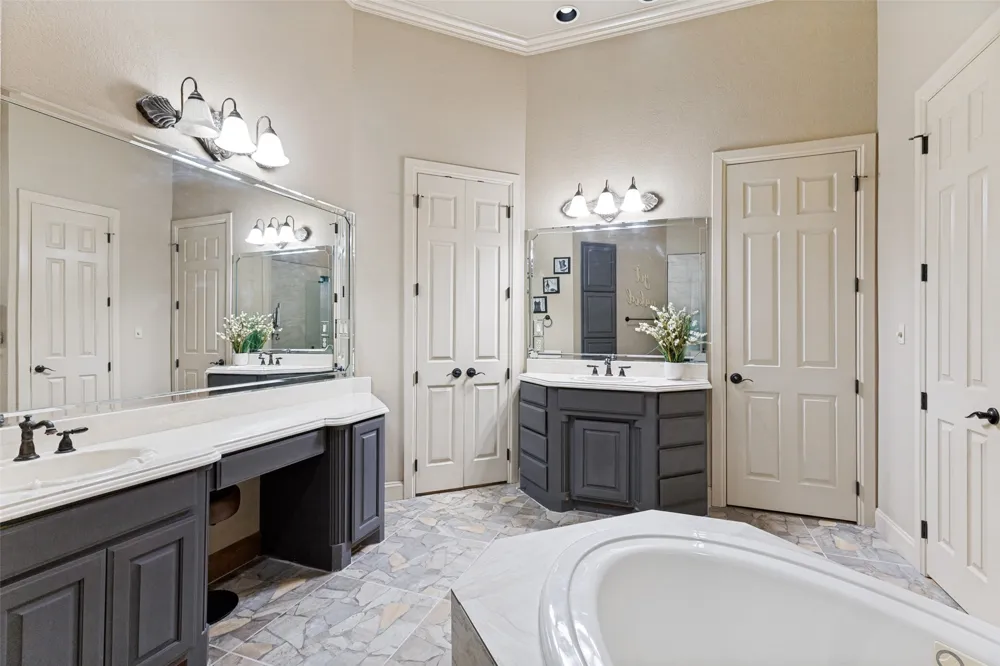 114 Southwest Drive Aledo, TX 76008
