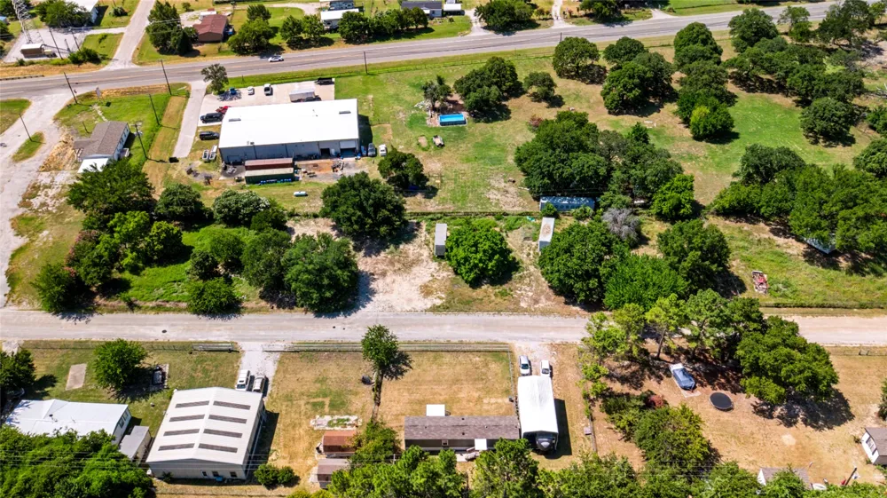 108 Angela Street Azle, TX 76020