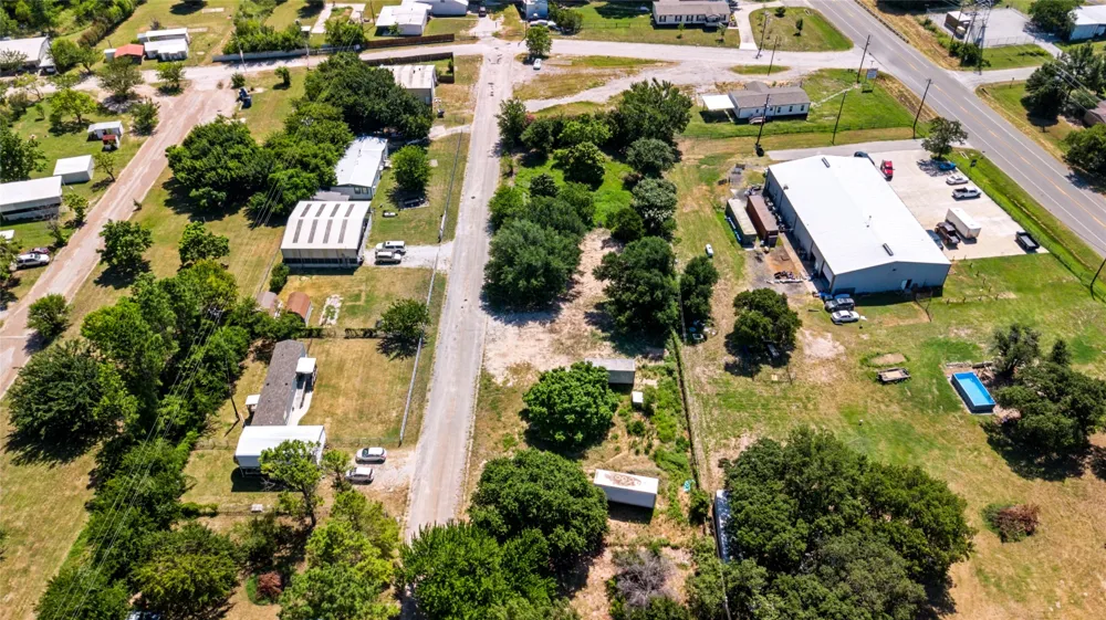 108 Angela Street Azle, TX 76020