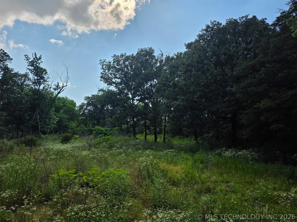 8111 449 ROAD Hulbert, OK 74441
