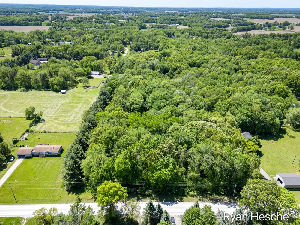 8775 Peck Lake Road Boston Township, MI 48881