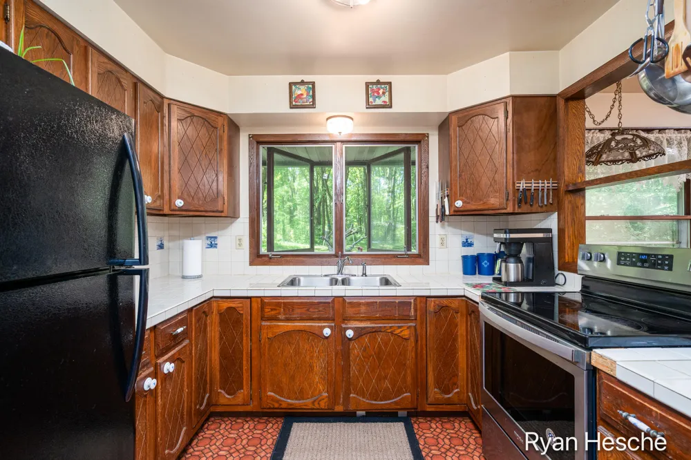 8775 Peck Lake Road Boston Township, MI 48881
