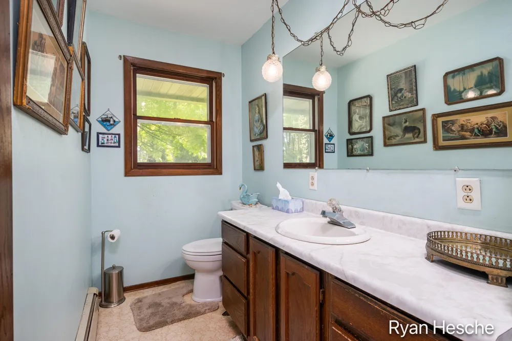 8775 Peck Lake Road Boston Township, MI 48881