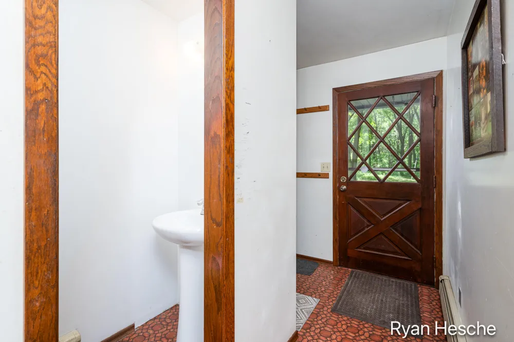 8775 Peck Lake Road Boston Township, MI 48881