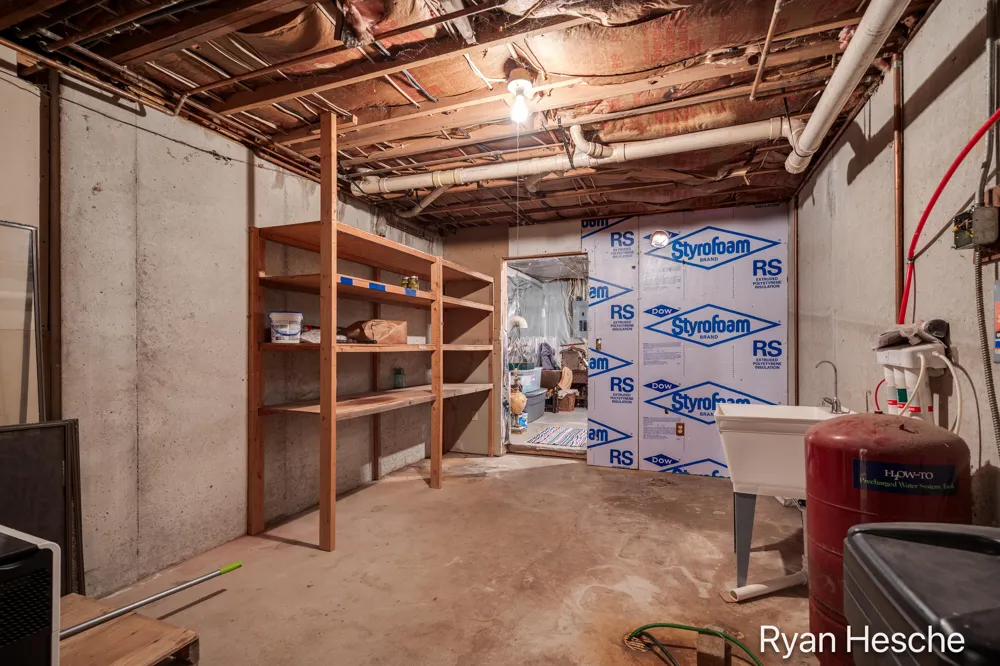 8775 Peck Lake Road Boston Township, MI 48881