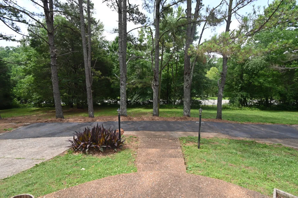 8821 Highway 412 E Linden, TN 37096