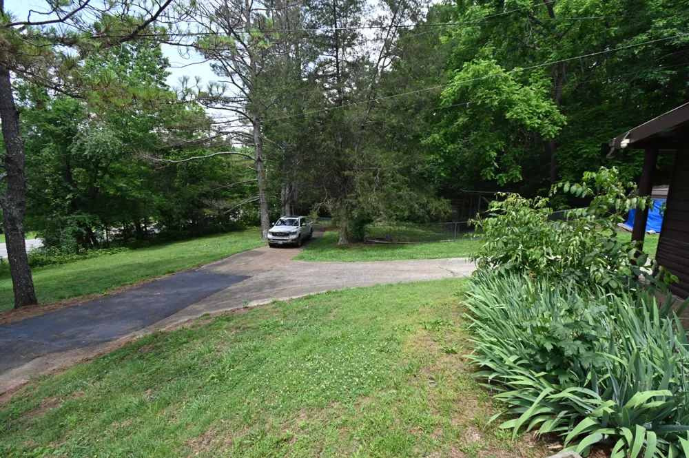 8821 Highway 412 E Linden, TN 37096