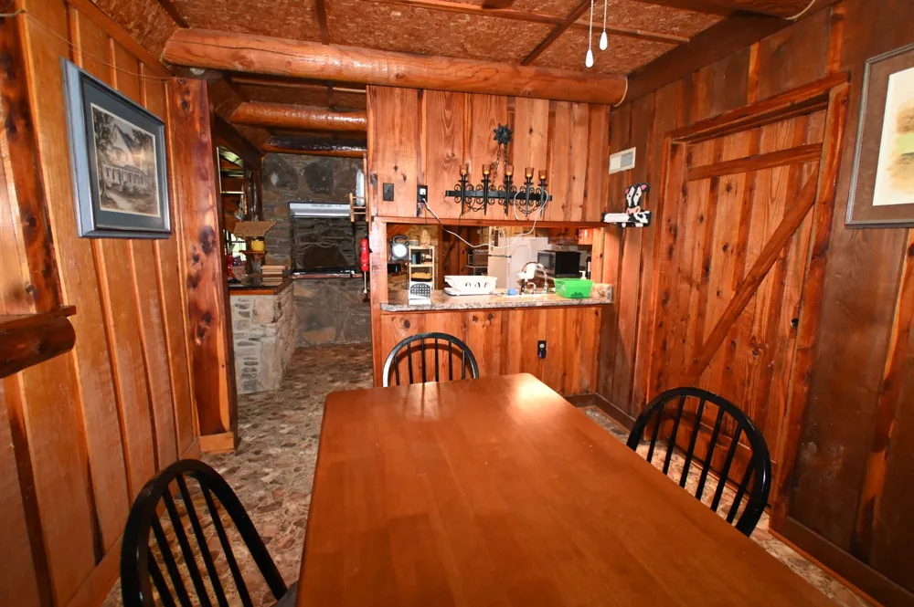 8821 Highway 412 E Linden, TN 37096
