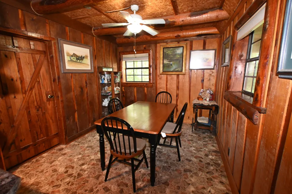 8821 Highway 412 E Linden, TN 37096